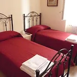 Bed & Breakfast Le Due Nicchie 3*