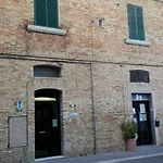 Le Due Nicchie Bed & Breakfast 3*