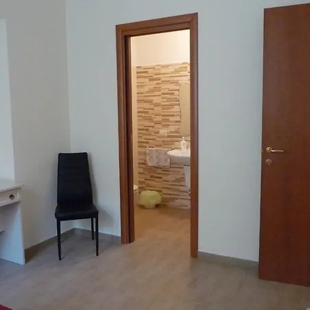 Le Due Nicchie Bed & Breakfast 3*